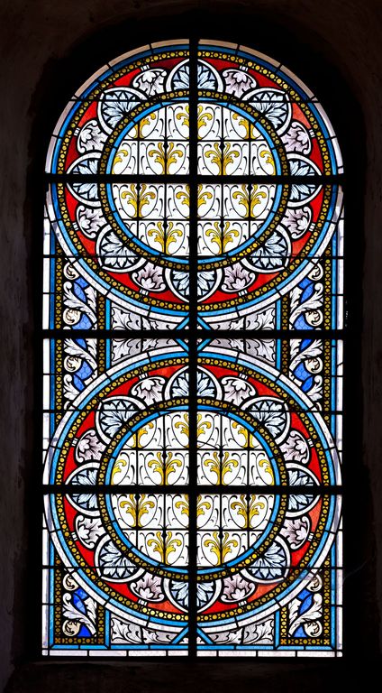 Ensemble de 2 verrières décoratives (baies 3 et 4) - Église paroissiale Saint-Gervais-Saint-Protais, Quelaines-Saint-Gault