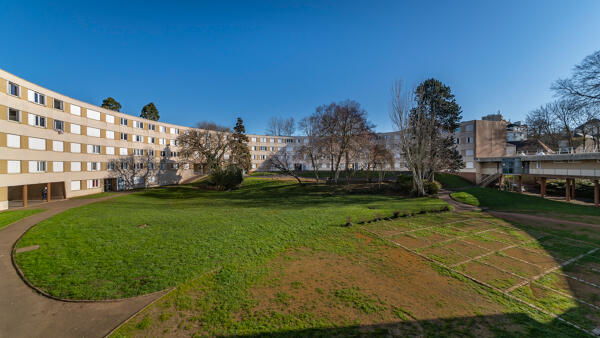 Immeuble à logements dit "Parc de Sainte-Croix", rue Henri-Bergson