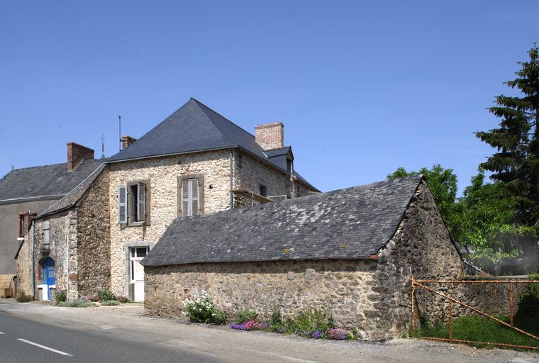 Maison - R.D. 582 de Saint-Léger à Chammes, 7e maison, Saint-Léger