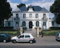 Mairie annexe d'Escoublac la Baule actuellement hôtel des impôts, 235 avenue du Maréchal-de-Lattre-de-Tassigny