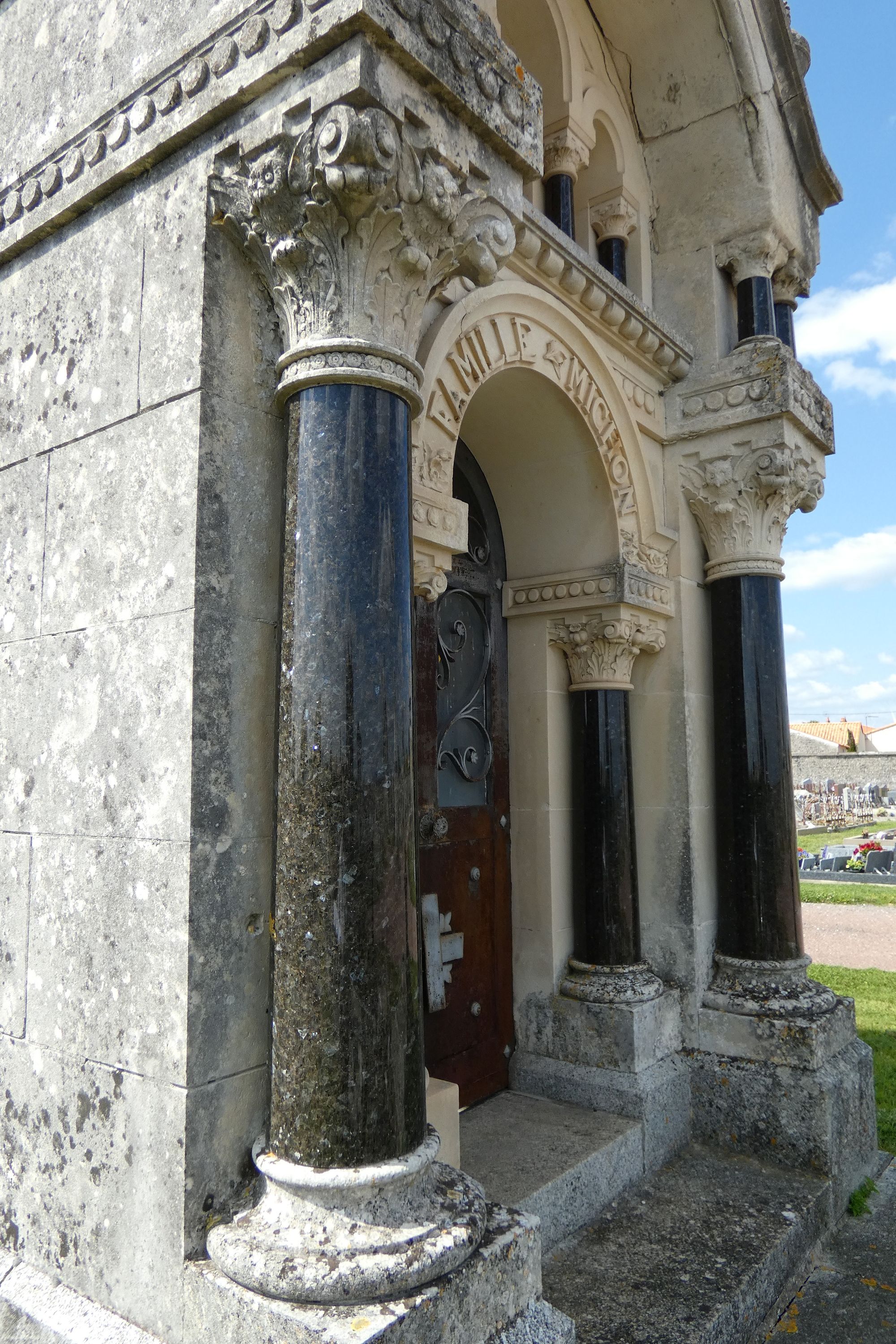 Chapelle funéraire de la famille Michon