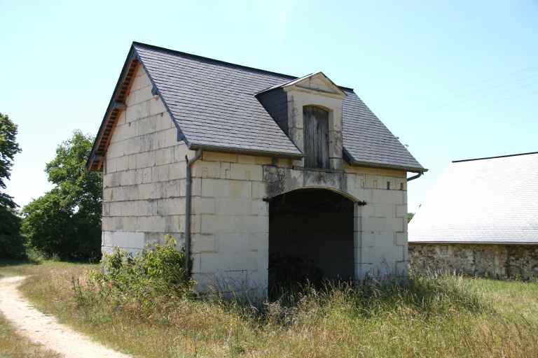 Présentation des objets mobiliers de l'église paroissiale Saint-Loup de la commune de Savigné-sous-le-Lude