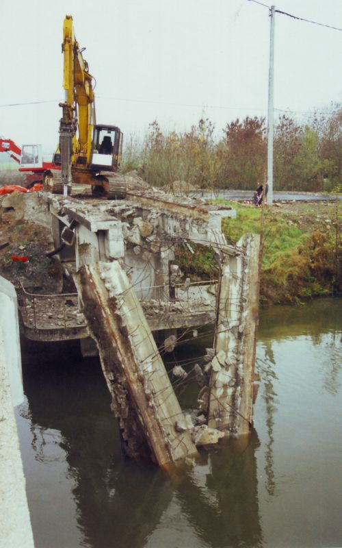 Pont de Pomère, rue des Ponts Neufs