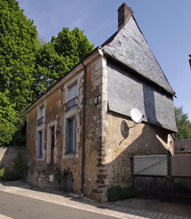 Ensemble de 3 maisons à cour commune, actuellement maison, 3 rue Frédéric-Chevalier