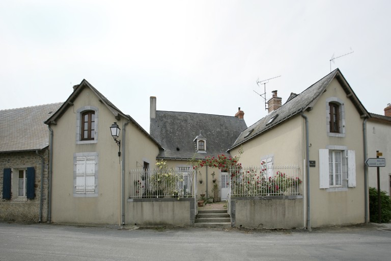 Maison, dite la Roctonnerie - 2 rue Yvonne-Busson, Saulges