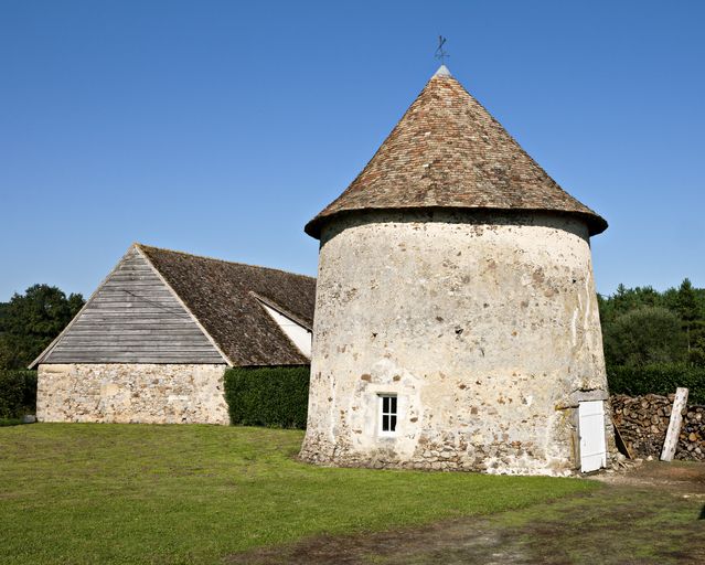 Pendloup, manoir puis ferme, actuellement maison.