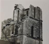 Le clocher en cours de démolition, mi-janvier 1974.