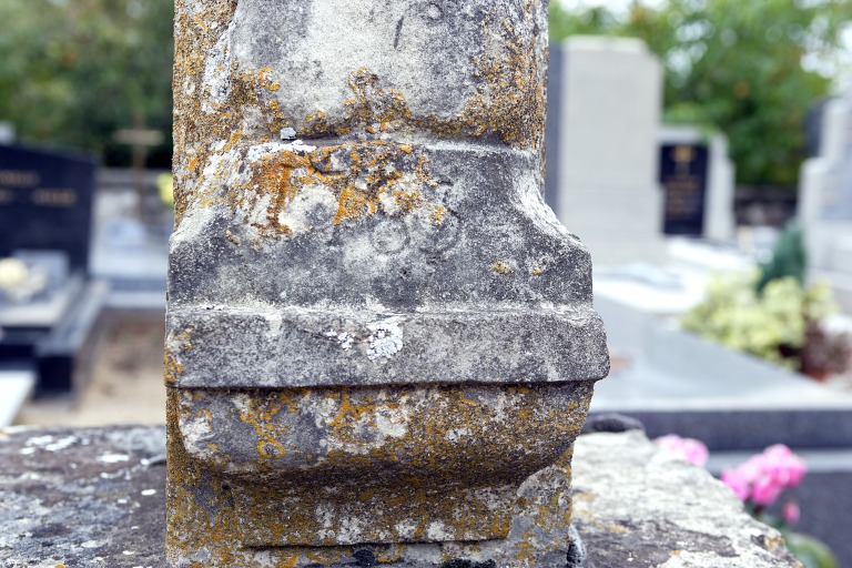 Croix de cimetière - Blandouet