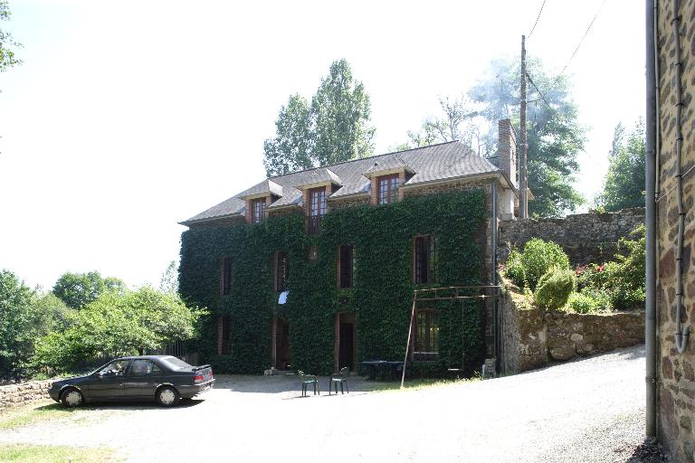 Moulin à farine, actuellement maison - le Moulin-de-Boistard, Chantrigné