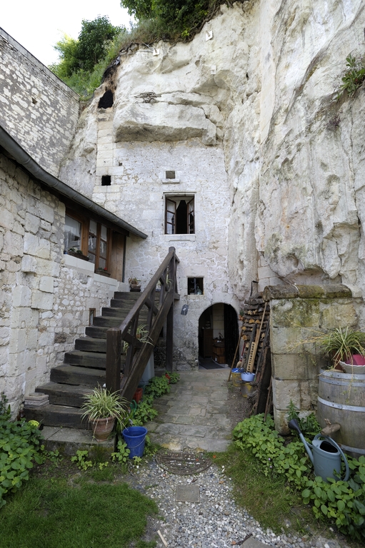 Carrière souterraine, puis abri troglodytique, ruelle Bussy-d'Amboise, Montsoreau