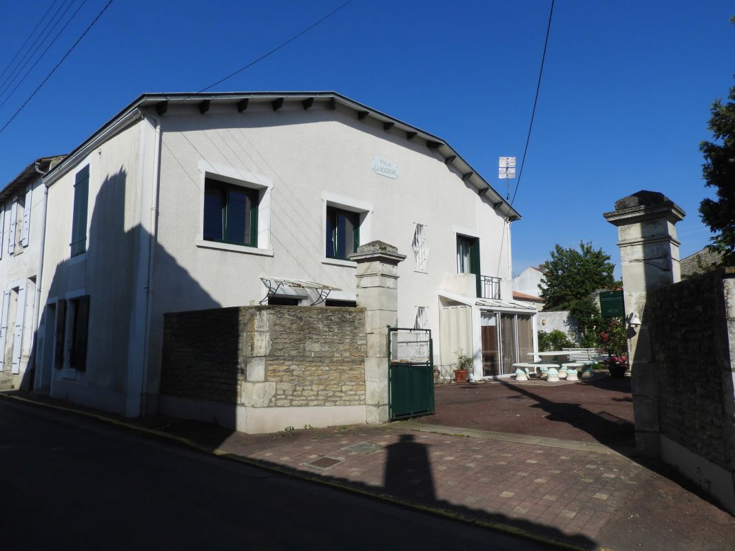 Maison dite Villa La Roseraie, 4 rue de la Guilletrie