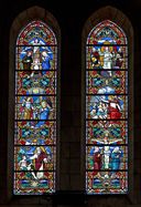 Ensemble de 2 verrières historiées : le Credo (baies 11 et 12) - Église paroissiale Saint-Martin, Louverné