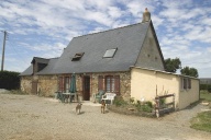 Ferme, actuellement maison, la Robichère