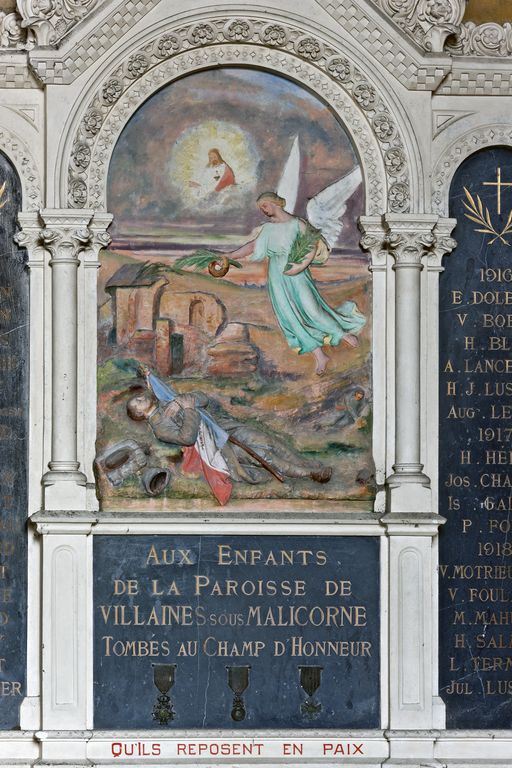 Monument aux morts, église paroissiale Saint-Germain de Villaines-sous-Malicorne