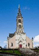 Collégiale, puis église paroissiale Saint-Nicolas - place Saint-Nicolas, Craon