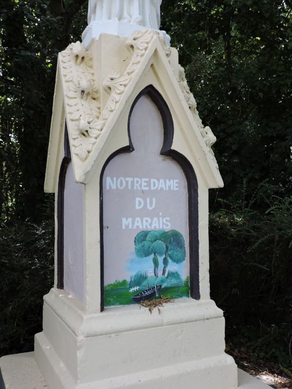 Cimetière (disparu), actuellement ateliers municipaux, 103 rue Georges-Clemenceau