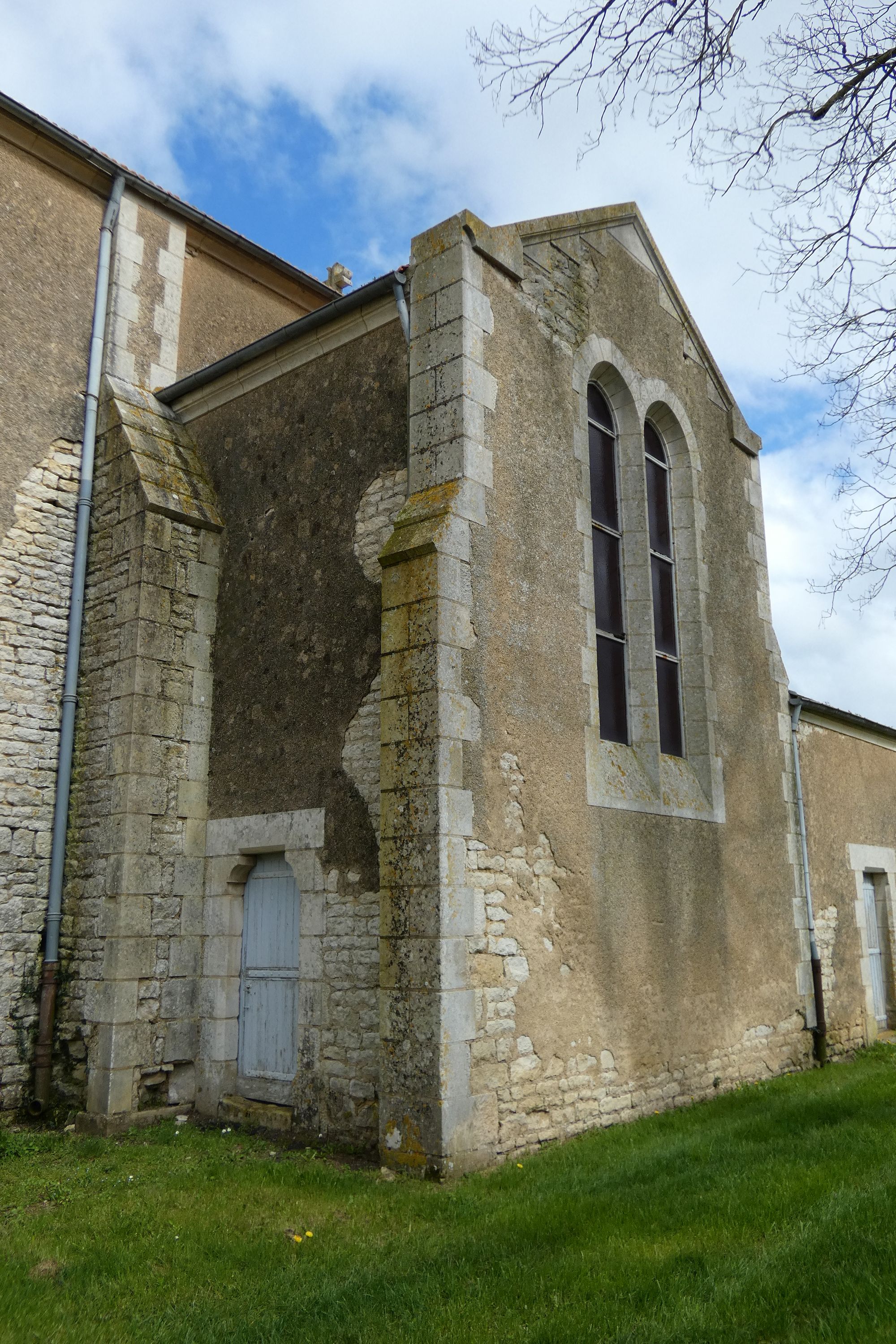 Eglise de Sainte-Christine, place Gabriel-Delaunay