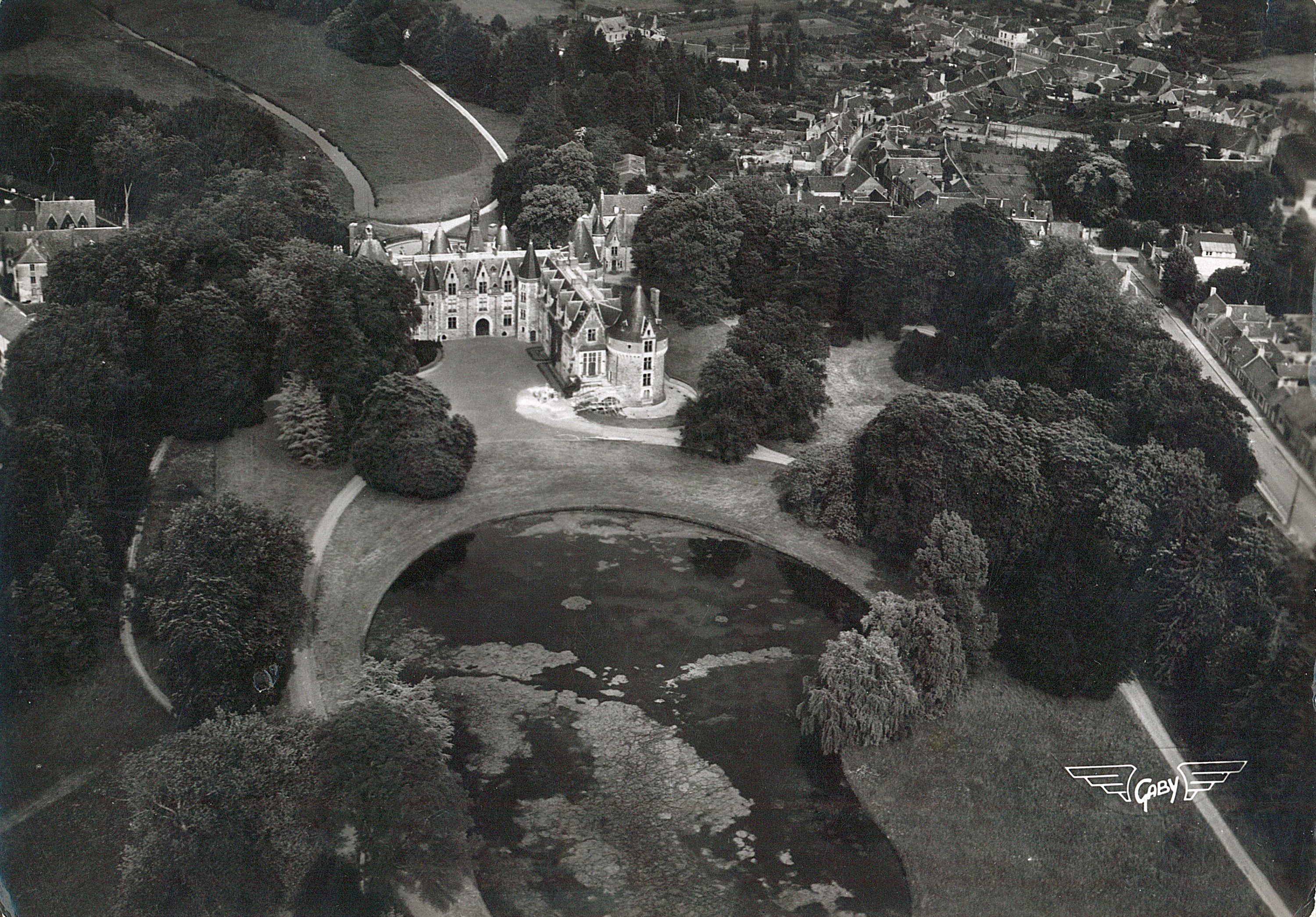 Le parc du château de Bonnétable