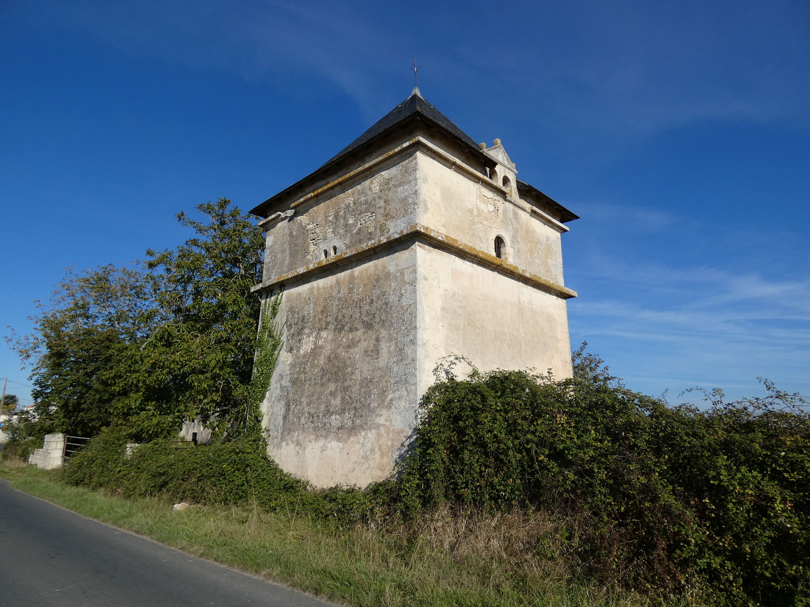 Pigeonnier, 2 la Petite Bernegoue