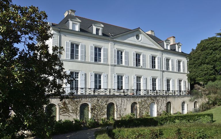 Maison de maître puis château de la Roche-aux-Moines