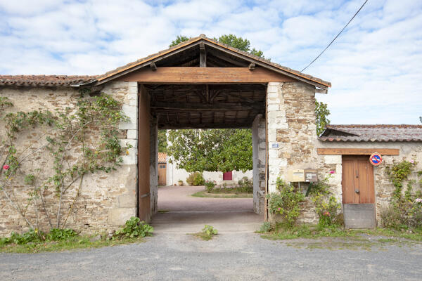 Ferme puis chai, établissements Libeau, actuellement maison