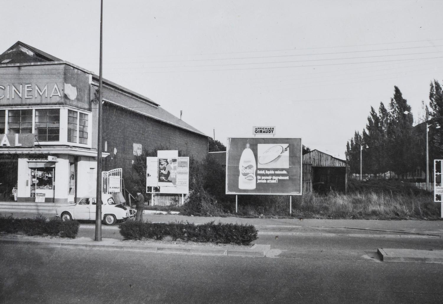 Cinéma l'Oasis puis Le Royal, avenue Félix-Geneslay
