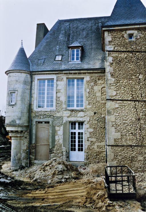 Demeure, dite château de Haut-Eclair, puis école maternelle et école primaire de filles, actuellement gîte rural