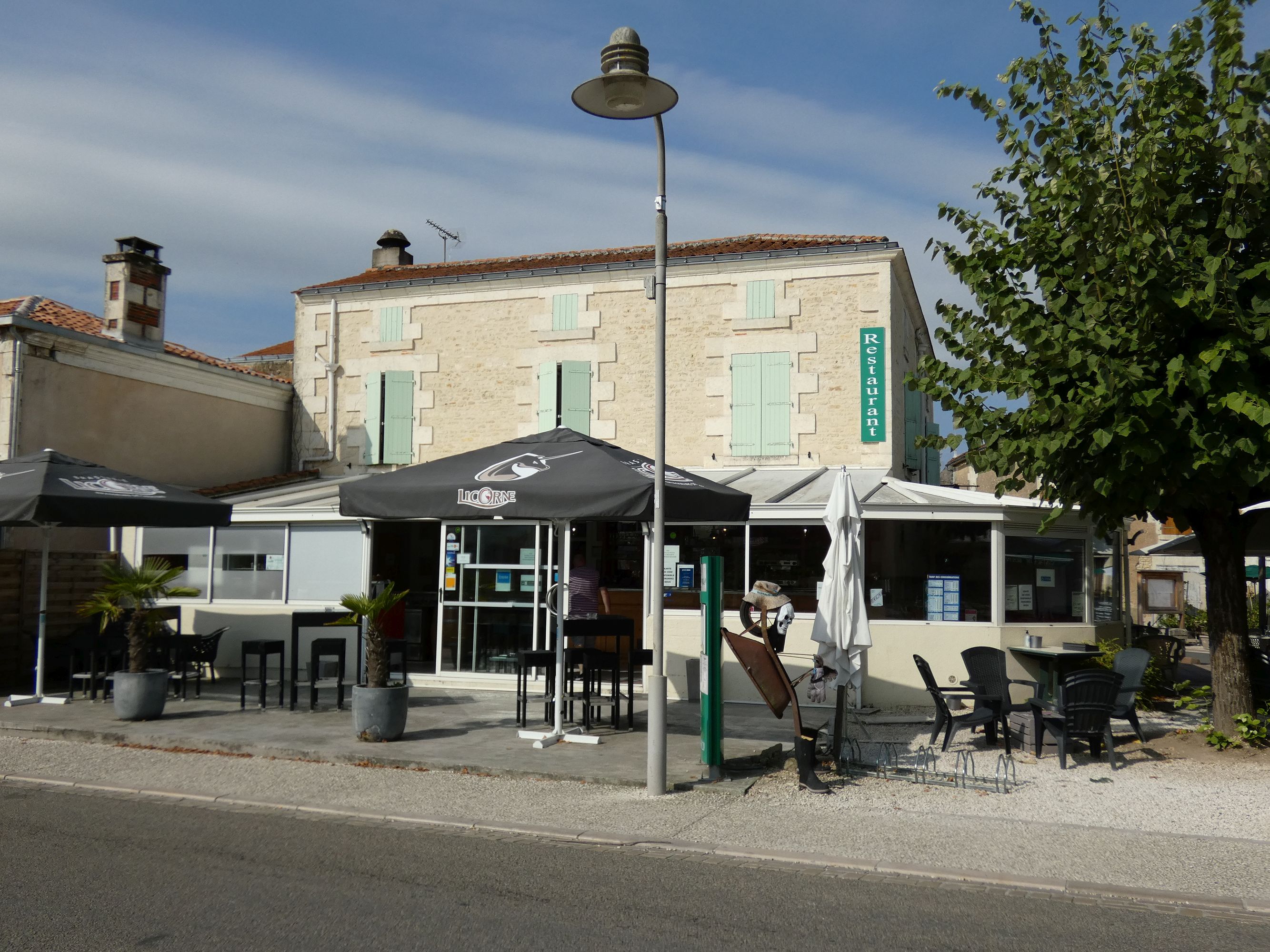 Hôtel, actuellement restaurant, 5 rue de la Garnauderie