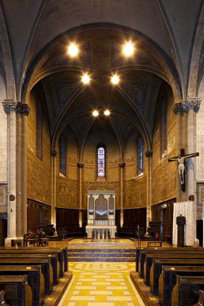 Église paroissiale Saint-Fraimbault de Lassay-les-Châteaux