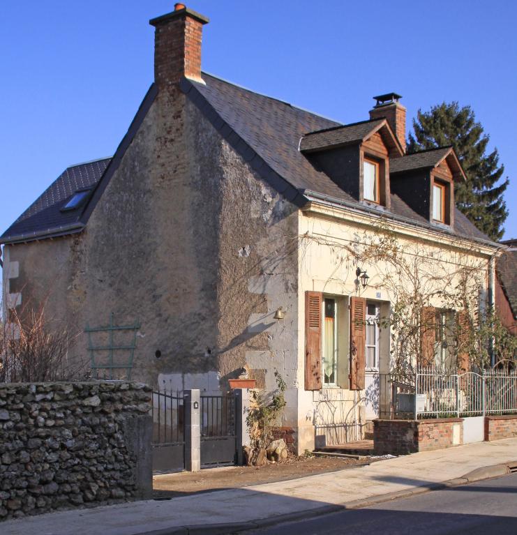 Présentation du village de Saint-Pierre-du-Lorouër