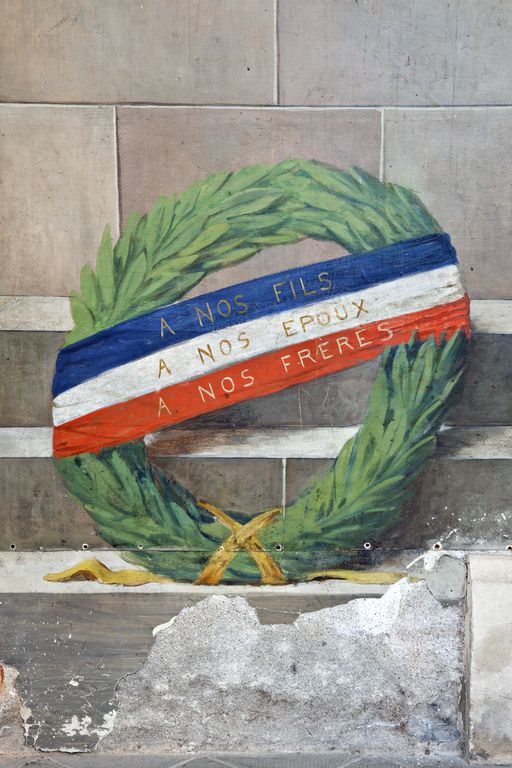 Monument aux morts, église paroissiale Saint-Pierre de Chanzeaux