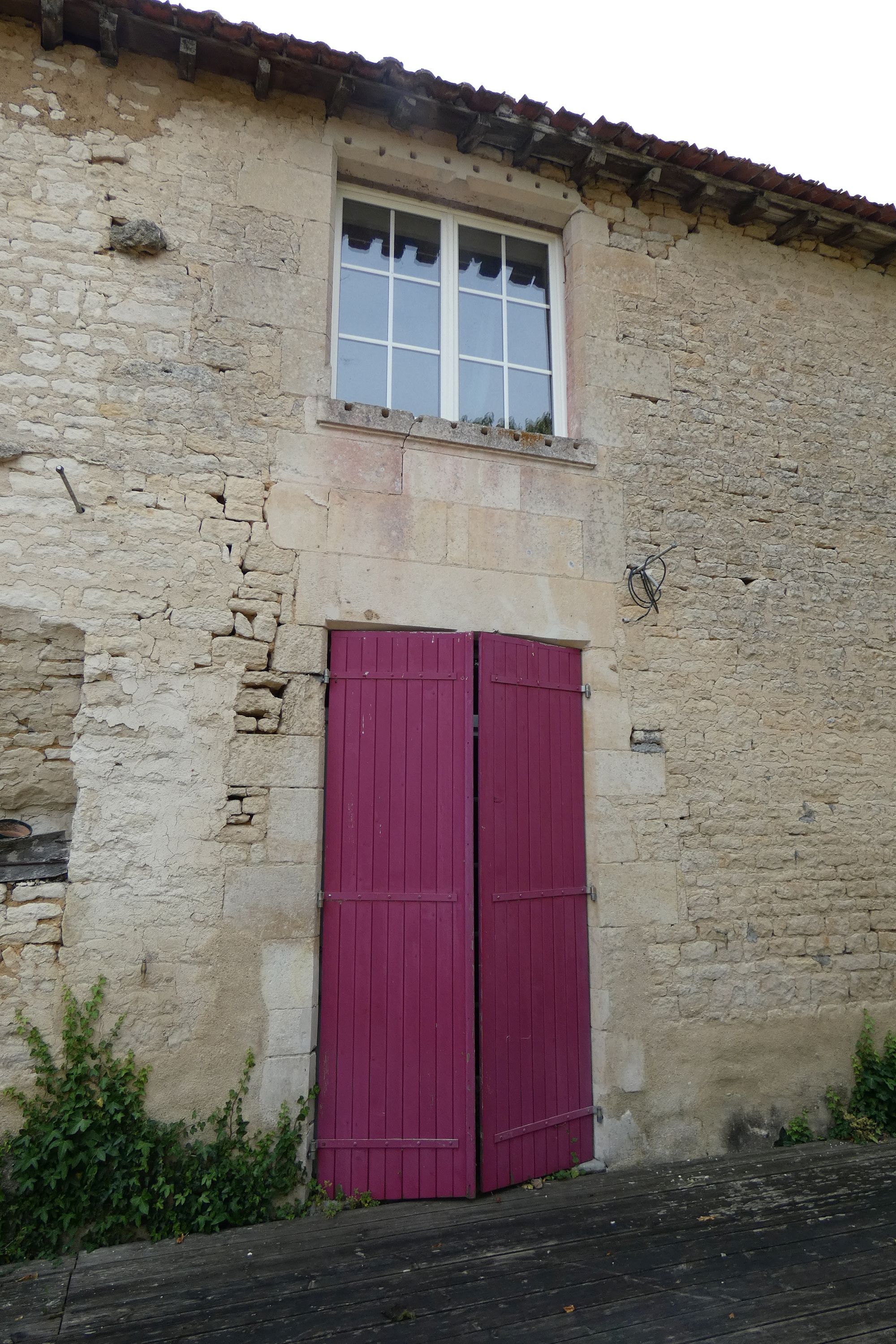 Demeure dite le Logis d'Aziré, actuellement maison, 44 chemin de la Chapelle