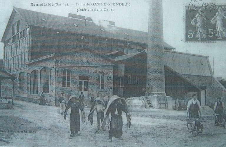 Tannerie Gasnier, actuellement usine de produits pour l'alimentation animale, 37 rue de Rosay