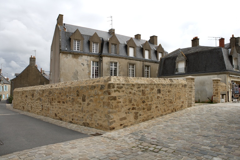 Hôtel particulier, 4 place de la Psalette