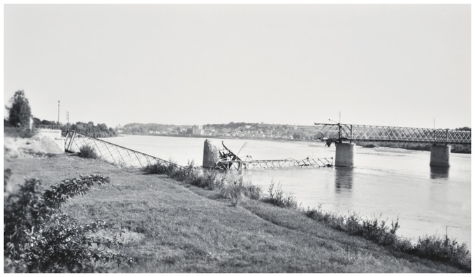 Pont de Montsoreau ou Pont de Varennes-Montsoreau