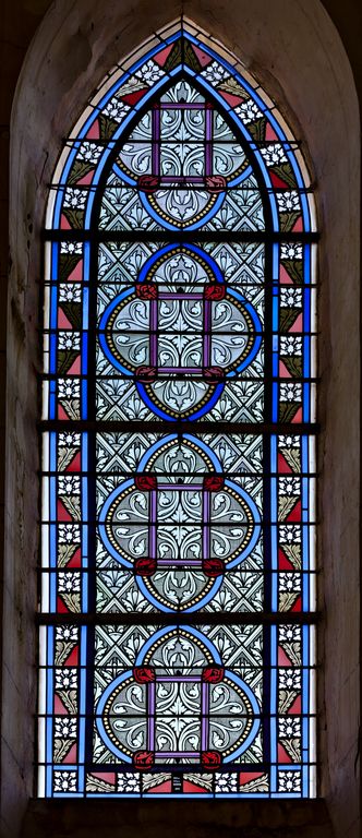 Ensemble de 6 verrières décoratives (baies 9 à 14) - Église paroissiale Saint-Cyr, Saint-Cyr-en-Pail