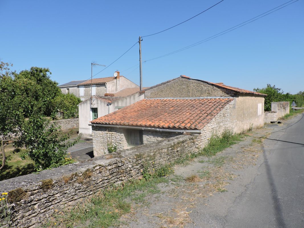 Ferme dite la cabane du Pont de Vix ; le Pont de Vix, 16 rue du Pont de Vix