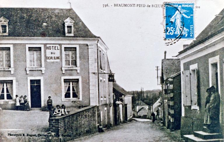 Présentation du village de Beaumont-Pied-de-Bœuf