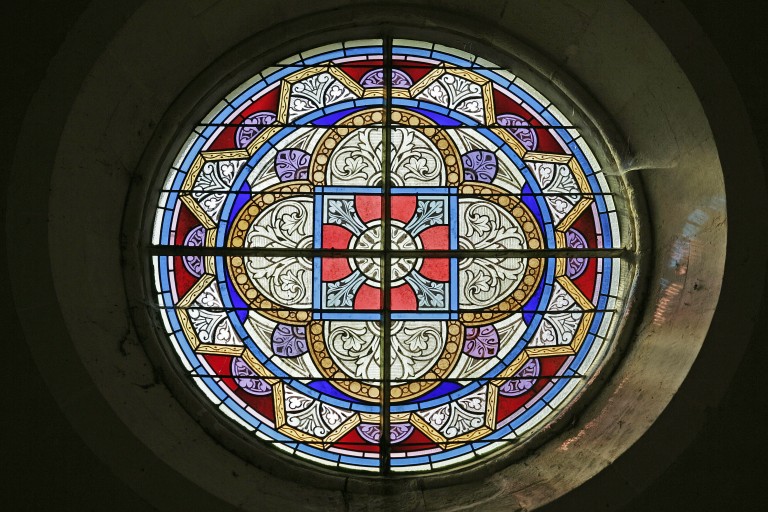 Ensemble de 5 verrières décoratives et de 7 verrières géométriques (baies 1 à 10, 12 et baie occidentale) - Église Saint-Martin, Pommerieux