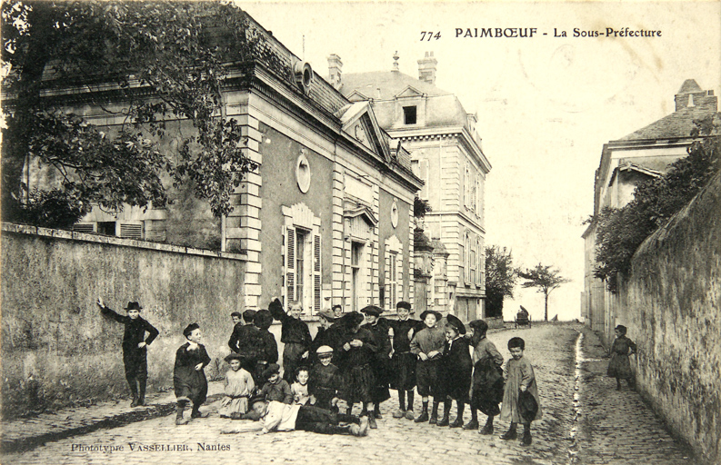 Sous-préfecture actuellement mairie, 1 quai Eole ; 2 rue de l'Eglise, Paimbœuf
