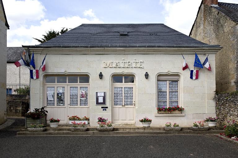 Mairie de Lavenay, 11 rue du Tusson