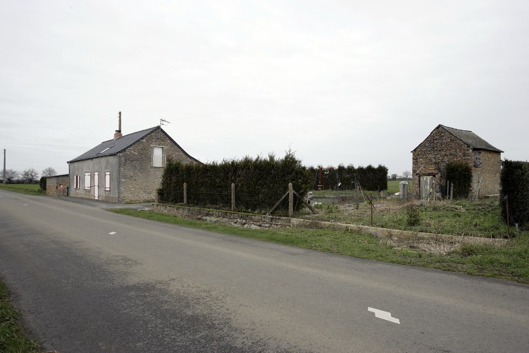 Écart, puis maison - les Mollières, Saulges