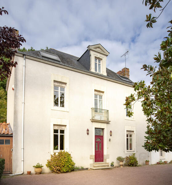 Ferme puis chai, établissements Libeau, actuellement maison