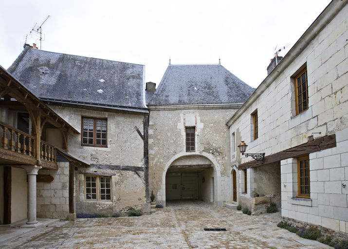 Hôtel particulier, 1 rue Basse