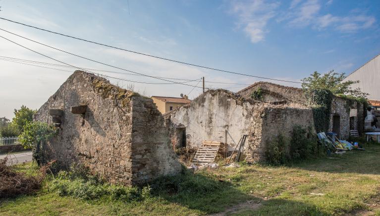 Habitation à pièce unique en rez-de-chaussée sous charpente. Rue de la Verdonnière, Haute-Goulaine. Cadastre 2018, C01-271. 