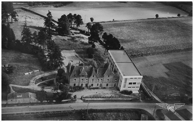 Maison de l'industriel Bonnet-Allion, fondateur de l'usine textile dite filature de Gallard, 15 rue du Val-de-Sèvre, Le Longeron