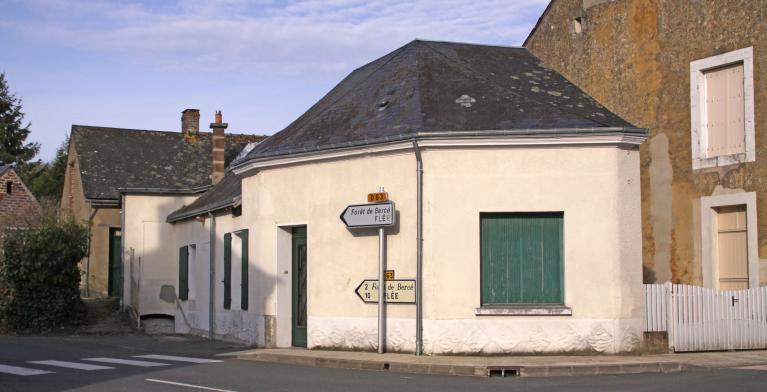 Présentation du village de Saint-Pierre-du-Lorouër