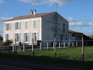 Ferme, actuellement maison ; 21 rue Saint-Pient