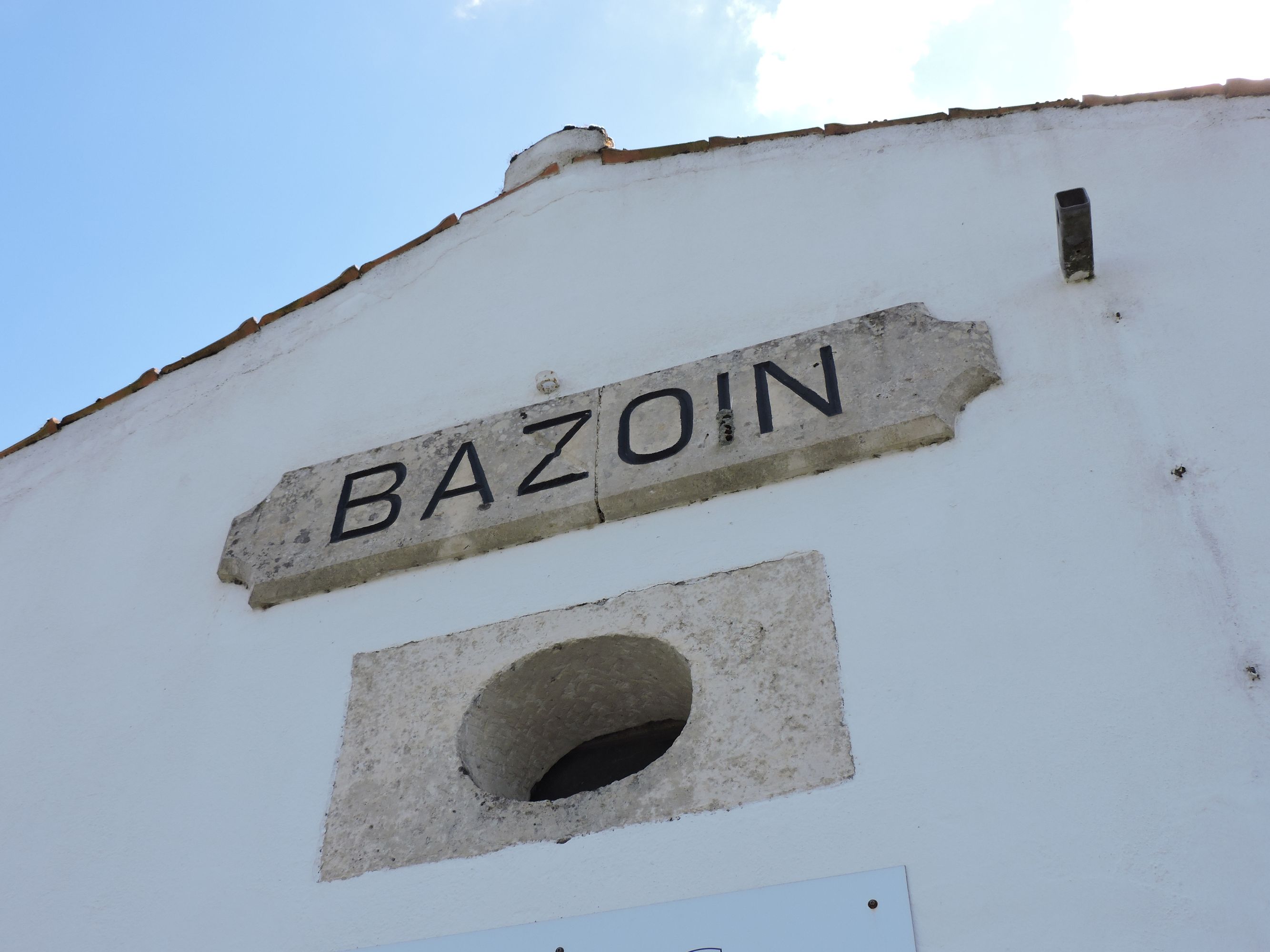 Maison éclusière de Bazoin