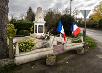 Monument aux morts de Montreuil-le-Henri